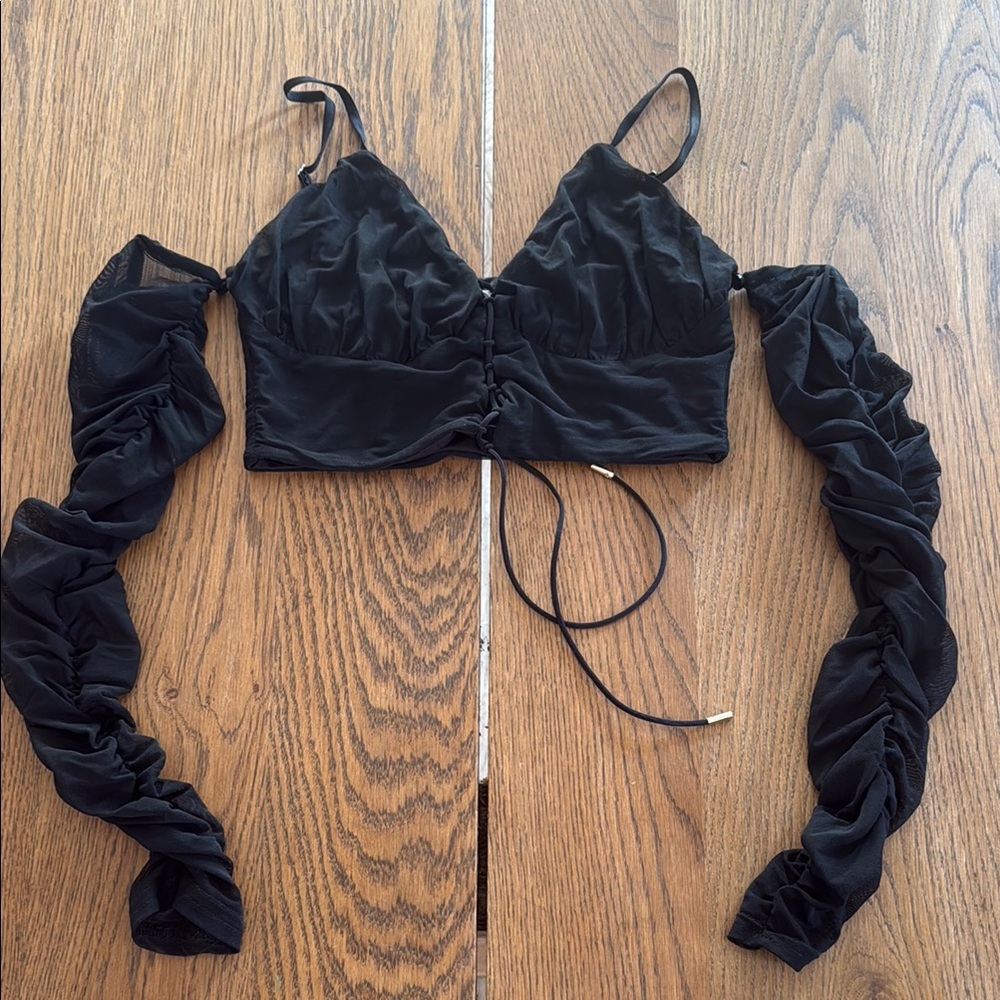 Tiger Mist Elegant Black Ruched Top